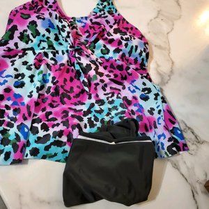 Multi-Colored Leopard Print Halter Top Swimsuit size XL